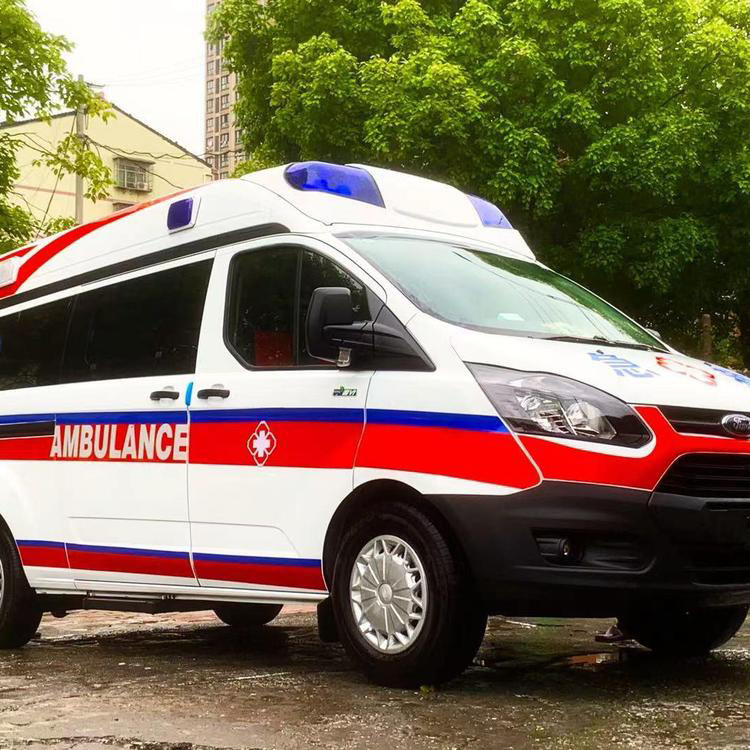 鹤山跨省救护车出租护送返乡